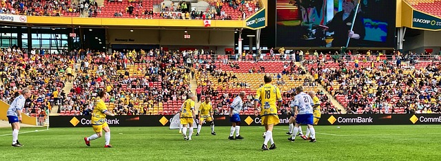 他以灵活的 他以灵活的