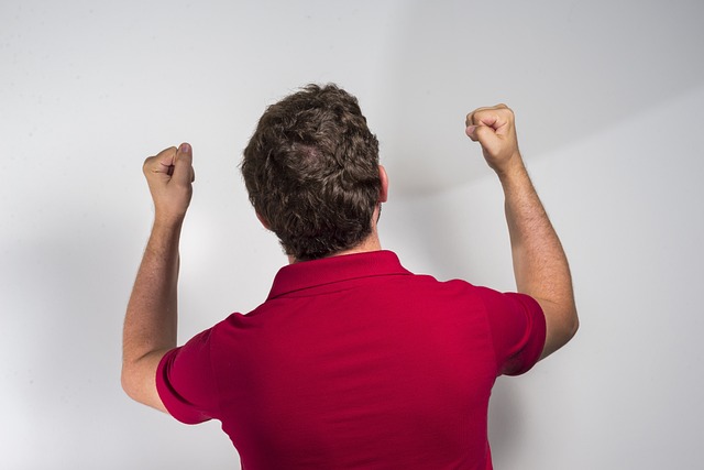 场上还是在 场上还是在