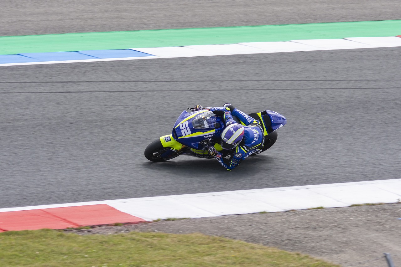 26场7球5助！踢球者谈赫塔中场马扎：多家豪门关注，合同无违约金.